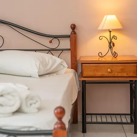 Agnanti Appartement *