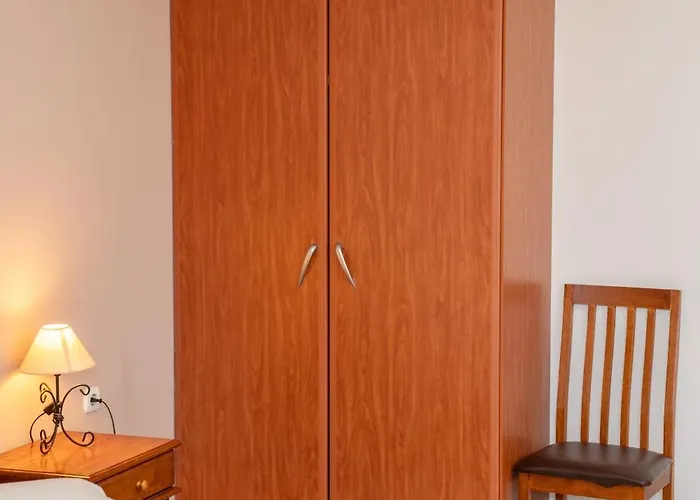 Agnanti Appartement *